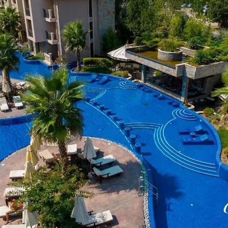 Luxurious Apt,4* Cascadas Apartament